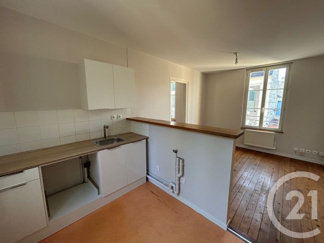 Appartement F2 à louer - 2 pièces - 33.64 m2 - NEMOURS - 77 - ILE-DE-FRANCE - Century 21 Cottage Immobilier