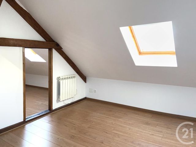 Appartement F3 à louer - 3 pièces - 53.94 m2 - CHATEAU LANDON - 77 - ILE-DE-FRANCE - Century 21 Cottage Immobilier