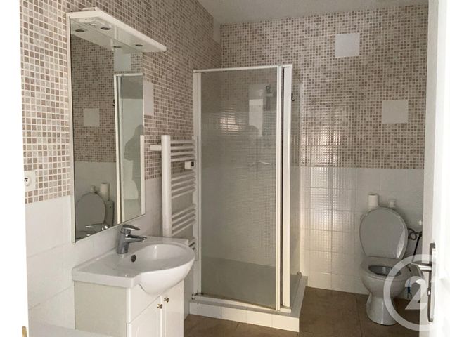 Appartement F3 à louer - 3 pièces - 53.94 m2 - CHATEAU LANDON - 77 - ILE-DE-FRANCE - Century 21 Cottage Immobilier