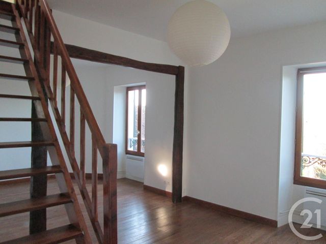 Appartement F3 à louer - 3 pièces - 57.05 m2 - ST PIERRE LES NEMOURS - 77 - ILE-DE-FRANCE - Century 21 Cottage Immobilier