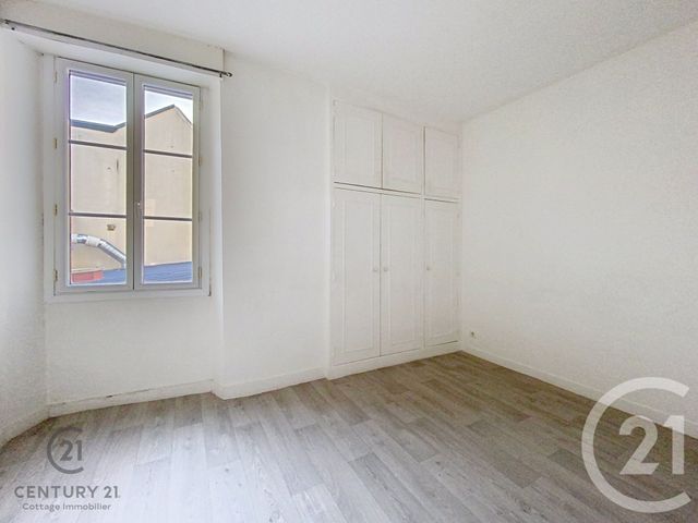 Appartement F4 à vendre - 4 pièces - 81.94 m2 - NEMOURS - 77 - ILE-DE-FRANCE - Century 21 Cottage Immobilier