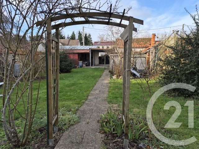 maison à vendre - 9 pièces - 171.0 m2 - ST PIERRE LES NEMOURS - 77 - ILE-DE-FRANCE - Century 21 Cottage Immobilier