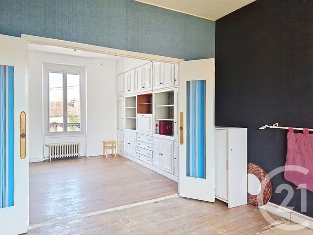 maison à vendre - 9 pièces - 171.0 m2 - ST PIERRE LES NEMOURS - 77 - ILE-DE-FRANCE - Century 21 Cottage Immobilier