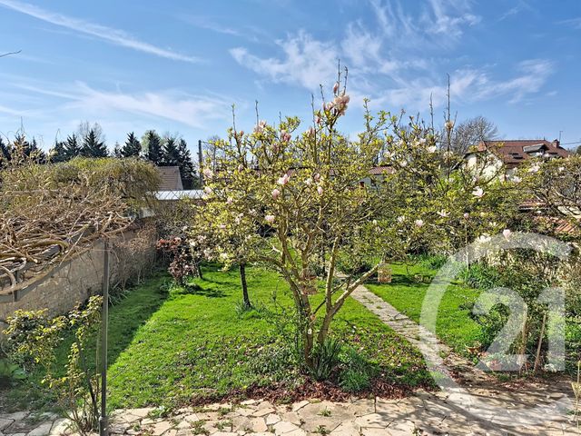 maison à vendre - 9 pièces - 171.0 m2 - ST PIERRE LES NEMOURS - 77 - ILE-DE-FRANCE - Century 21 Cottage Immobilier