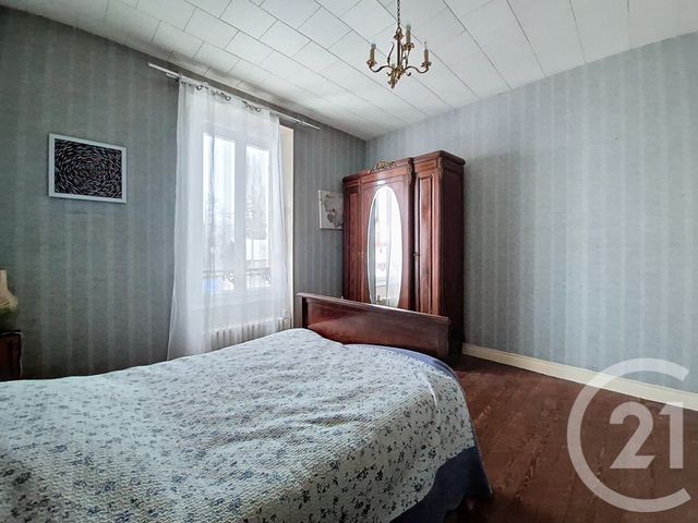 maison à vendre - 9 pièces - 171.0 m2 - ST PIERRE LES NEMOURS - 77 - ILE-DE-FRANCE - Century 21 Cottage Immobilier