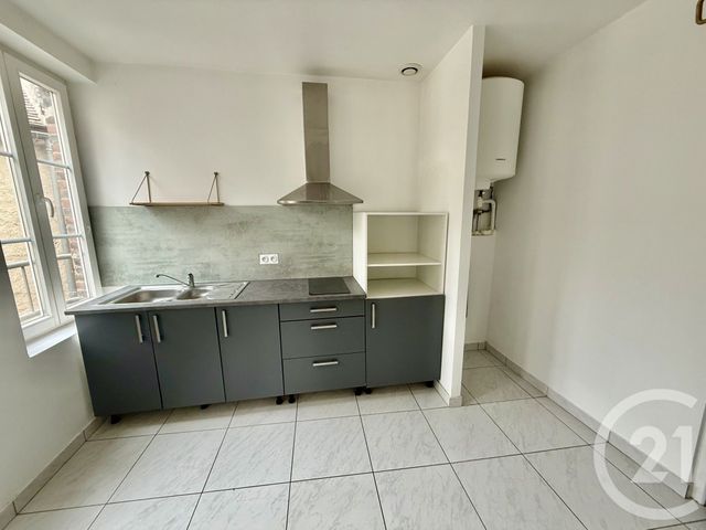 Appartement F2 à louer - 2 pièces - 46.77 m2 - EGREVILLE - 77 - ILE-DE-FRANCE - Century 21 Cottage Immobilier