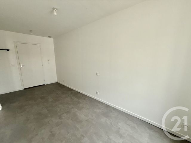 Appartement F2 à louer - 2 pièces - 46.77 m2 - EGREVILLE - 77 - ILE-DE-FRANCE - Century 21 Cottage Immobilier