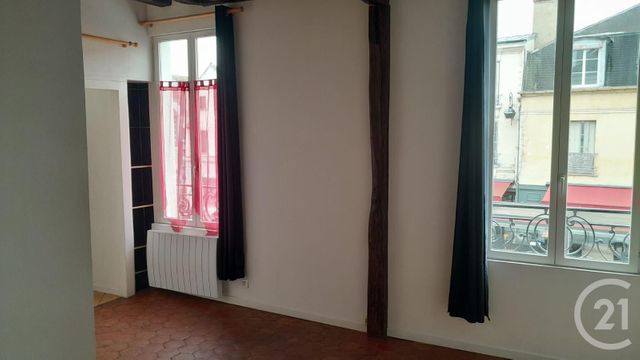Appartement F1 à louer NEMOURS