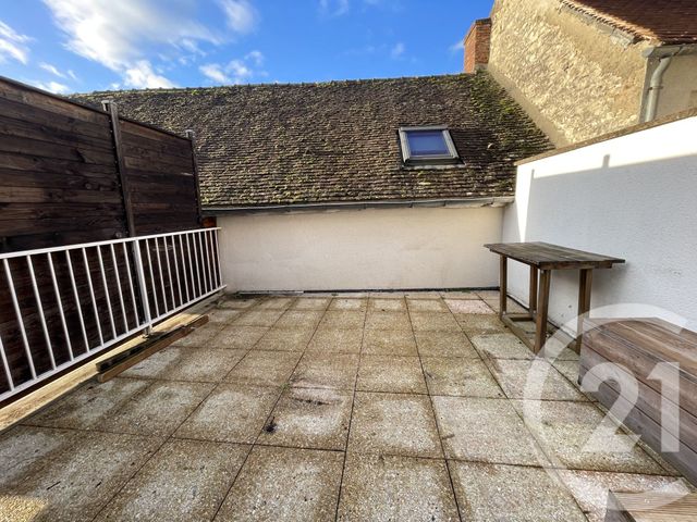 Appartement F2 à louer - 2 pièces - 40.3 m2 - SOUPPES SUR LOING - 77 - ILE-DE-FRANCE - Century 21 Cottage Immobilier