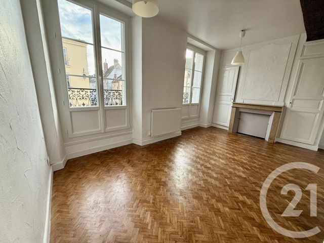 Appartement F3 à louer - 3 pièces - 53.03 m2 - NEMOURS - 77 - ILE-DE-FRANCE - Century 21 Cottage Immobilier