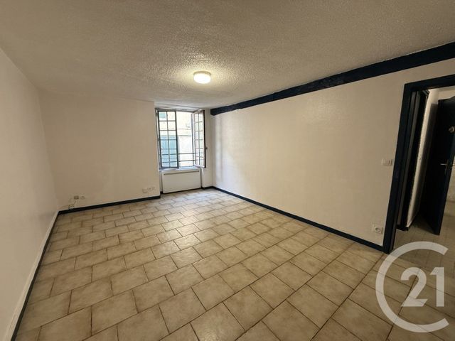 Appartement F2 à louer - 2 pièces - 48.55 m2 - NEMOURS - 77 - ILE-DE-FRANCE - Century 21 Cottage Immobilier
