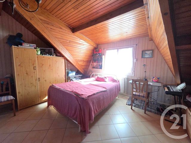 maison à vendre - 9 pièces - 216.35 m2 - CHAINTREAUX - 77 - ILE-DE-FRANCE - Century 21 Cottage Immobilier