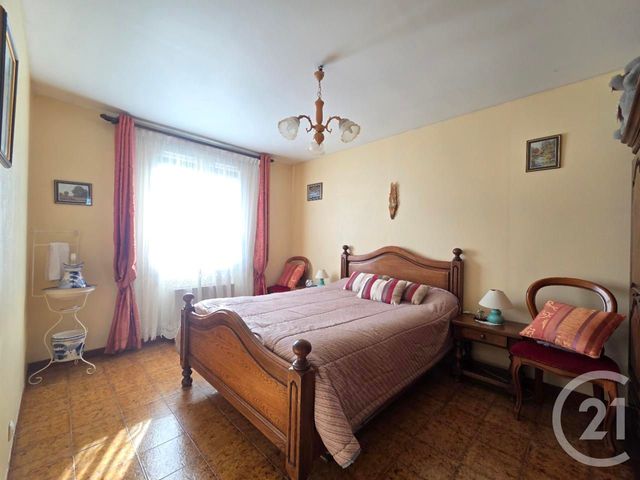 maison à vendre - 9 pièces - 216.35 m2 - CHAINTREAUX - 77 - ILE-DE-FRANCE - Century 21 Cottage Immobilier