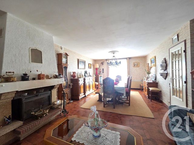 maison à vendre - 9 pièces - 216.35 m2 - CHAINTREAUX - 77 - ILE-DE-FRANCE - Century 21 Cottage Immobilier