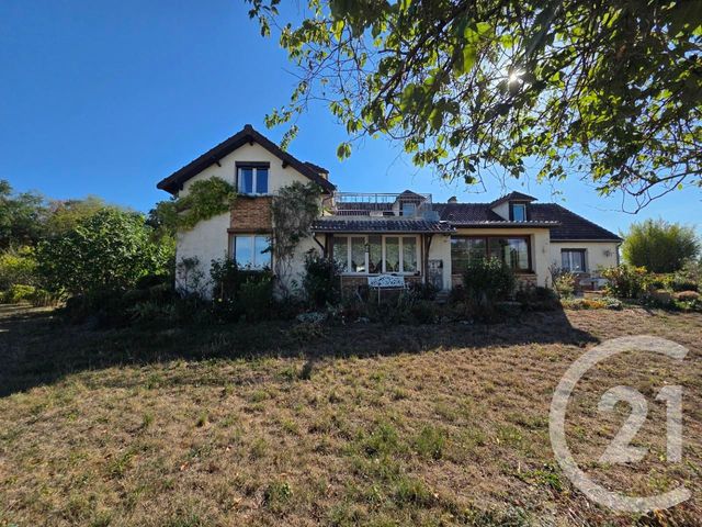 maison à vendre - 9 pièces - 216.35 m2 - CHAINTREAUX - 77 - ILE-DE-FRANCE - Century 21 Cottage Immobilier