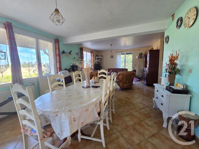maison à vendre - 9 pièces - 216.35 m2 - CHAINTREAUX - 77 - ILE-DE-FRANCE - Century 21 Cottage Immobilier