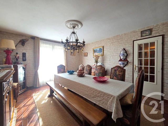 maison à vendre - 9 pièces - 216.35 m2 - CHAINTREAUX - 77 - ILE-DE-FRANCE - Century 21 Cottage Immobilier