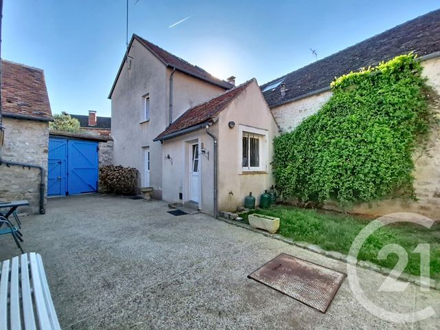 maison à vendre - 6 pièces - 129.0 m2 - LARCHANT - 77 - ILE-DE-FRANCE - Century 21 Cottage Immobilier