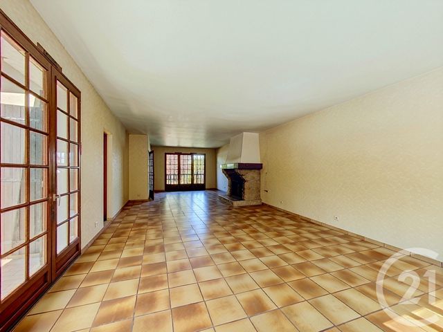 maison à vendre - 6 pièces - 181.0 m2 - NEMOURS - 77 - ILE-DE-FRANCE - Century 21 Cottage Immobilier