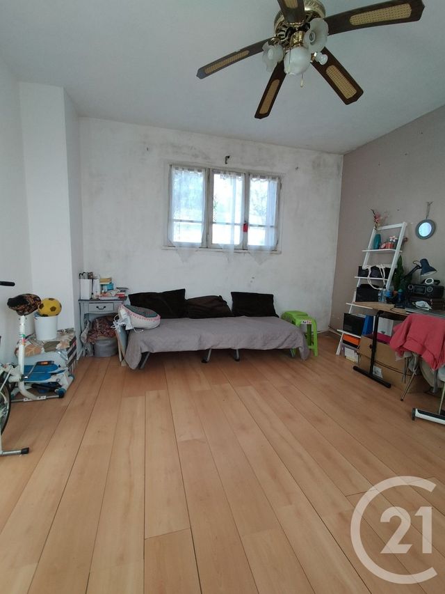 maison à vendre - 5 pièces - 90.0 m2 - NEMOURS - 77 - ILE-DE-FRANCE - Century 21 Cottage Immobilier