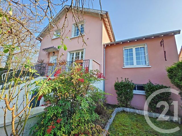 maison à vendre - 6 pièces - 122.0 m2 - MONTCOURT FROMONVILLE - 77 - ILE-DE-FRANCE - Century 21 Cottage Immobilier