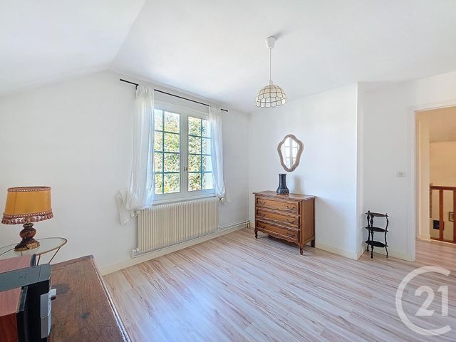 maison à vendre - 6 pièces - 122.0 m2 - MONTCOURT FROMONVILLE - 77 - ILE-DE-FRANCE - Century 21 Cottage Immobilier