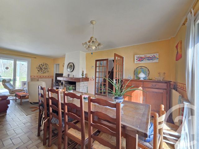 maison à vendre - 6 pièces - 115.2 m2 - ST PIERRE LES NEMOURS - 77 - ILE-DE-FRANCE - Century 21 Cottage Immobilier