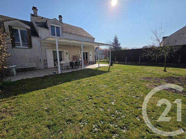 maison à vendre - 6 pièces - 115.2 m2 - ST PIERRE LES NEMOURS - 77 - ILE-DE-FRANCE - Century 21 Cottage Immobilier