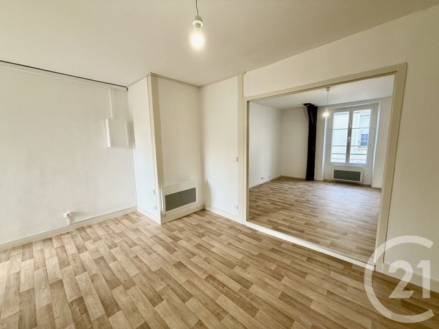 Appartement F1 à louer NEMOURS