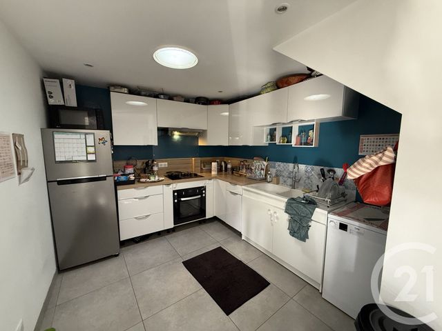 maison à louer - 3 pièces - 82.5 m2 - ST PIERRE LES NEMOURS - 77 - ILE-DE-FRANCE - Century 21 Cottage Immobilier