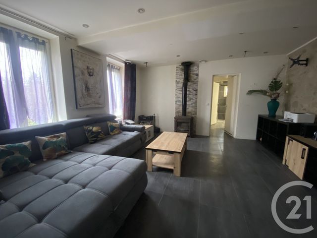 maison à louer - 4 pièces - 108.0 m2 - SOUPPES SUR LOING - 77 - ILE-DE-FRANCE - Century 21 Cottage Immobilier