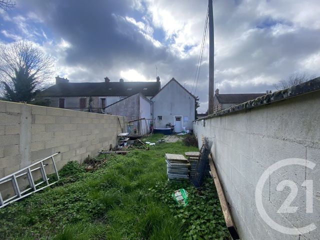 maison à louer - 4 pièces - 108.0 m2 - SOUPPES SUR LOING - 77 - ILE-DE-FRANCE - Century 21 Cottage Immobilier