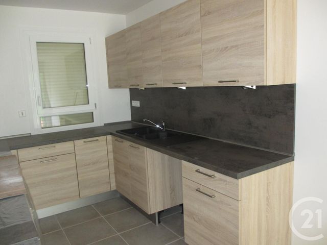 maison à louer - 3 pièces - 72.53 m2 - FAY LES NEMOURS - 77 - ILE-DE-FRANCE - Century 21 Cottage Immobilier