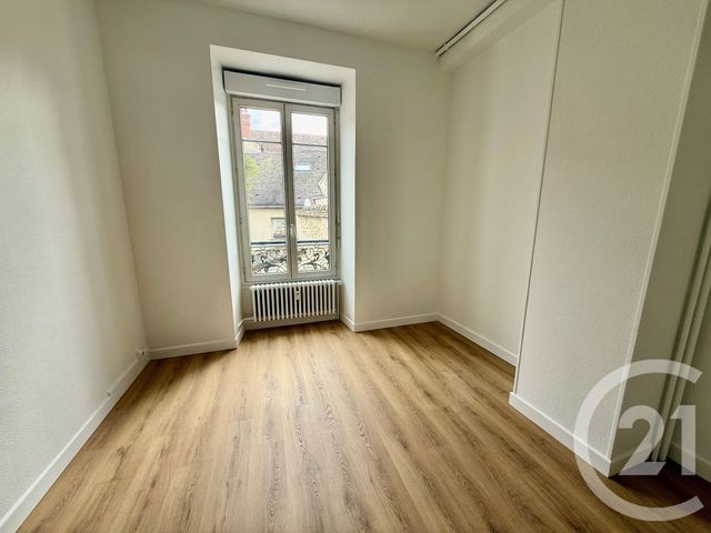 Appartement F2 à louer - 2 pièces - 41.0 m2 - NEMOURS - 77 - ILE-DE-FRANCE - Century 21 Cottage Immobilier