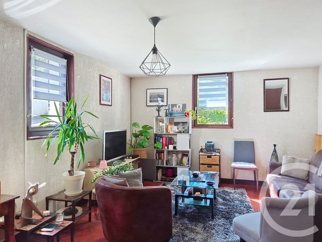 maison à vendre - 4 pièces - 79.0 m2 - ST PIERRE LES NEMOURS - 77 - ILE-DE-FRANCE - Century 21 Cottage Immobilier