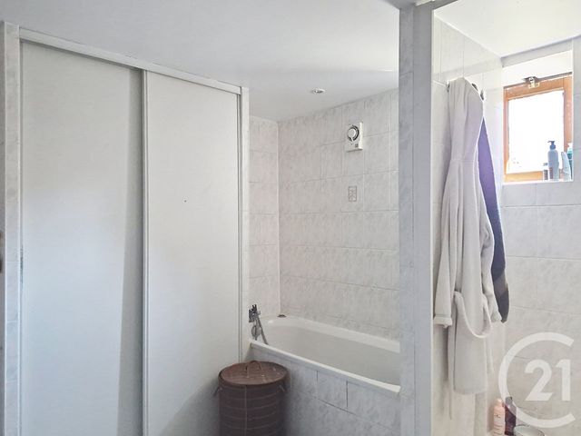 maison à vendre - 4 pièces - 79.0 m2 - ST PIERRE LES NEMOURS - 77 - ILE-DE-FRANCE - Century 21 Cottage Immobilier