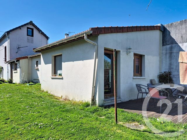 maison - ST PIERRE LES NEMOURS - 77