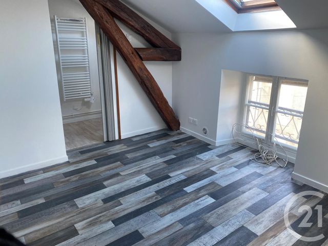 Appartement F2 à louer - 2 pièces - 21.9 m2 - NEMOURS - 77 - ILE-DE-FRANCE - Century 21 Cottage Immobilier