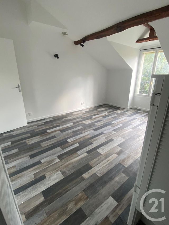 Appartement F2 à louer - 2 pièces - 21.9 m2 - NEMOURS - 77 - ILE-DE-FRANCE - Century 21 Cottage Immobilier