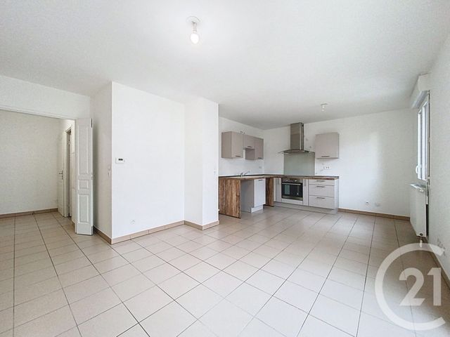 Appartement F2 à louer - 2 pièces - 42.75 m2 - NEMOURS - 77 - ILE-DE-FRANCE - Century 21 Cottage Immobilier