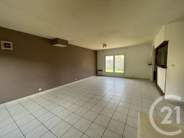 maison à louer - 4 pièces - 87.0 m2 - MONTCOURT FROMONVILLE - 77 - ILE-DE-FRANCE - Century 21 Cottage Immobilier