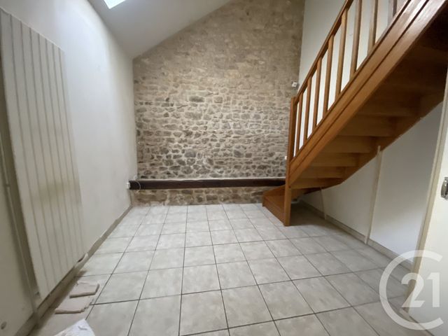Appartement F2 à louer - 2 pièces - 24.3 m2 - NEMOURS - 77 - ILE-DE-FRANCE - Century 21 Cottage Immobilier
