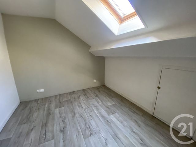 Appartement F2 à louer - 2 pièces - 24.3 m2 - NEMOURS - 77 - ILE-DE-FRANCE - Century 21 Cottage Immobilier