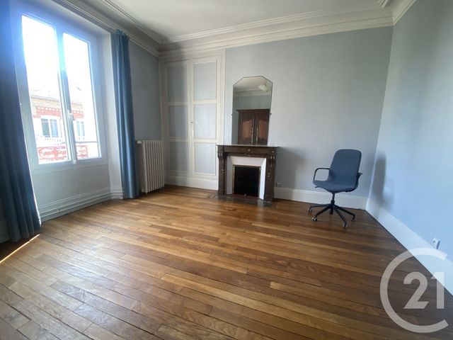 maison à louer - 6 pièces - 153.61 m2 - NEMOURS - 77 - ILE-DE-FRANCE - Century 21 Cottage Immobilier