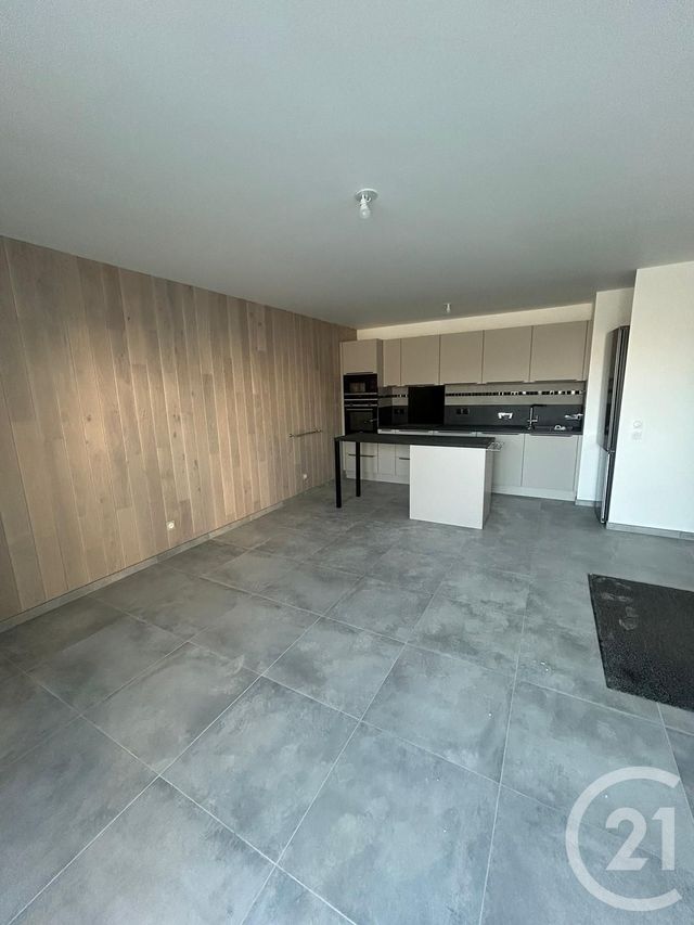 Appartement à louer - 3 pièces - 66.7 m2 - NEMOURS - 77 - ILE-DE-FRANCE - Century 21 Cottage Immobilier