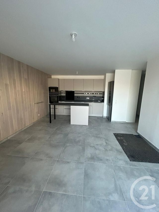 Appartement à louer - 3 pièces - 66.7 m2 - NEMOURS - 77 - ILE-DE-FRANCE - Century 21 Cottage Immobilier