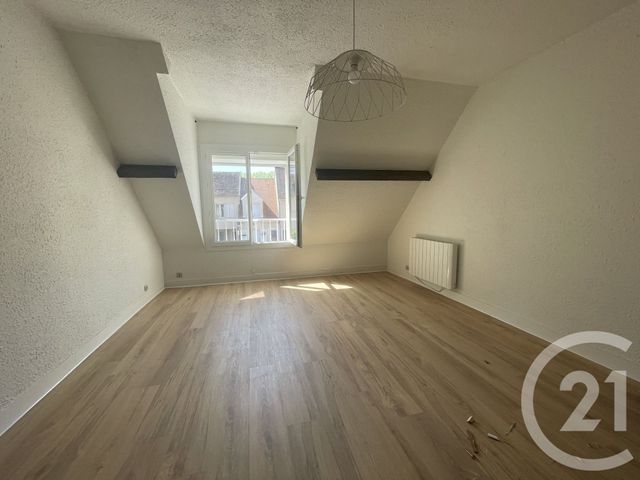 Appartement à louer - 2 pièces - 49.75 m2 - NEMOURS - 77 - ILE-DE-FRANCE - Century 21 Cottage Immobilier