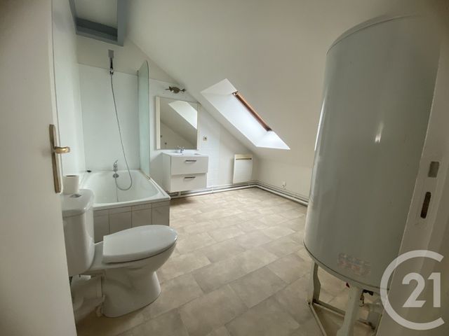 Appartement à louer - 1 pièce - 35.94 m2 - NEMOURS - 77 - ILE-DE-FRANCE - Century 21 Cottage Immobilier