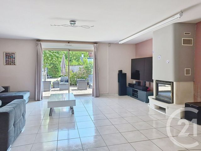 maison à vendre - 6 pièces - 153.0 m2 - ST PIERRE LES NEMOURS - 77 - ILE-DE-FRANCE - Century 21 Cottage Immobilier