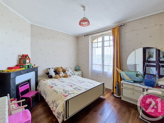 maison à vendre - 6 pièces - 153.0 m2 - ST PIERRE LES NEMOURS - 77 - ILE-DE-FRANCE - Century 21 Cottage Immobilier